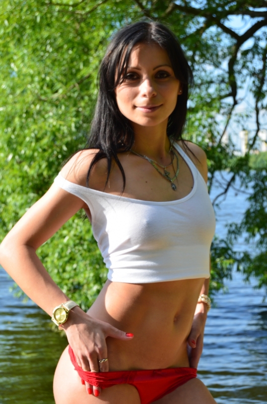 Клавдия, 22